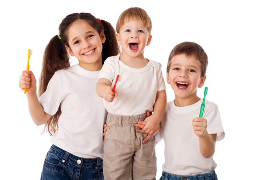 哪些习惯会导致儿童牙齿畸形？
