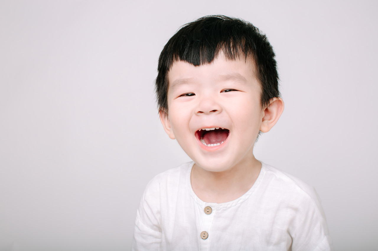 2岁宝宝牙釉质脱落能补吗