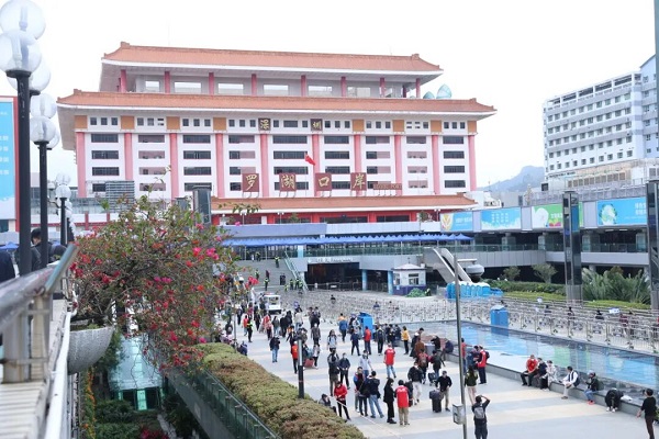 深圳附近牙科洗牙地址